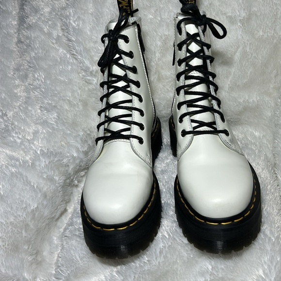 Dr. Martens Jadon Boot Smooth White Leather Platforms Size 7 - Picture 5 of 11
